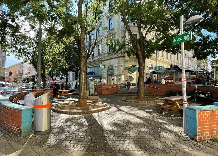 Apartment Premium At Famous Kutschkermarkt